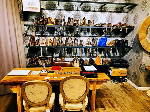 包友寄卖 探索奢侈品服务新体验，开创奢侈品行业新纪元